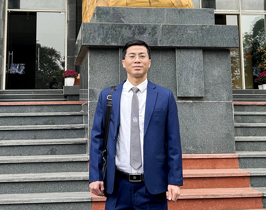 Nhóm hành vi vi phạm pháp luật về đất đai của người thi hành công vụ